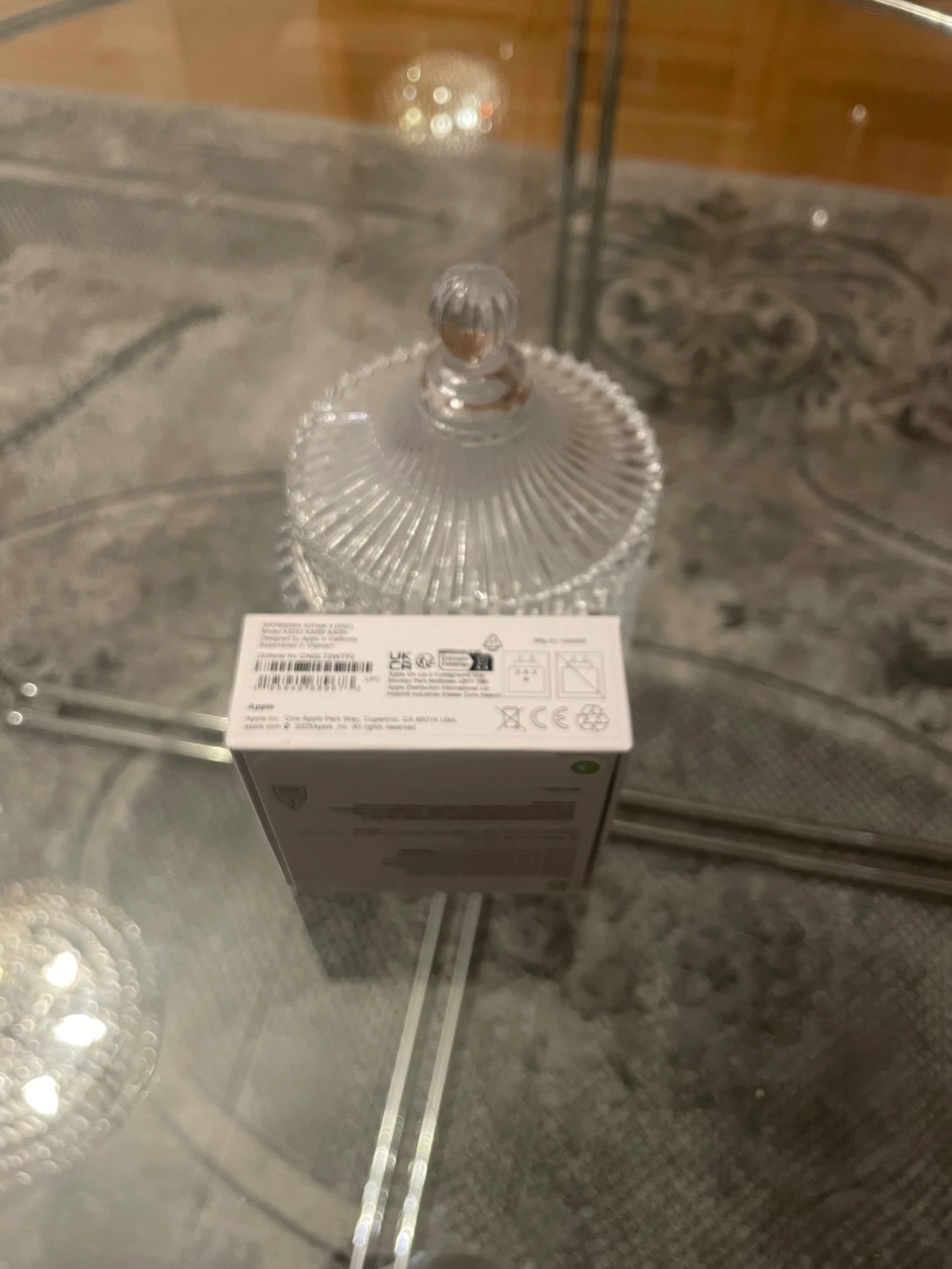 Apple AirPods 4 ANC - 4