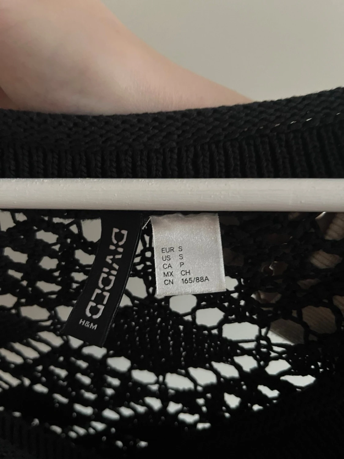 Svart virkad kofta från H&M Divided - 1