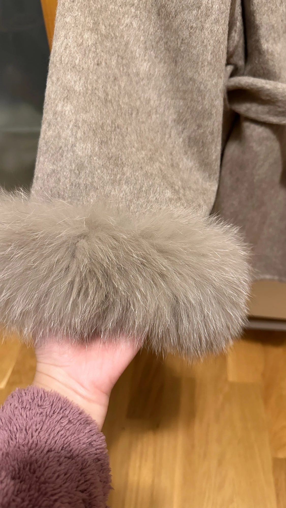 Oanvänd Kappa med äkta päls - 4