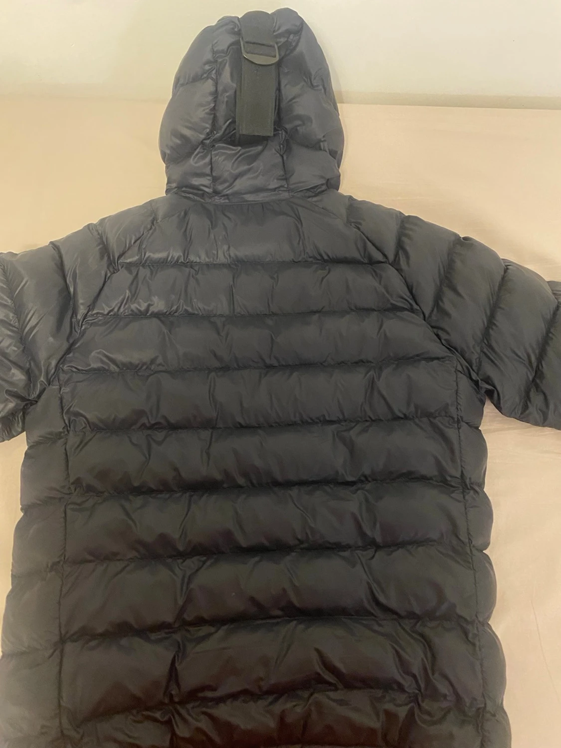 Svart dunjacka Peak Performance M - 2