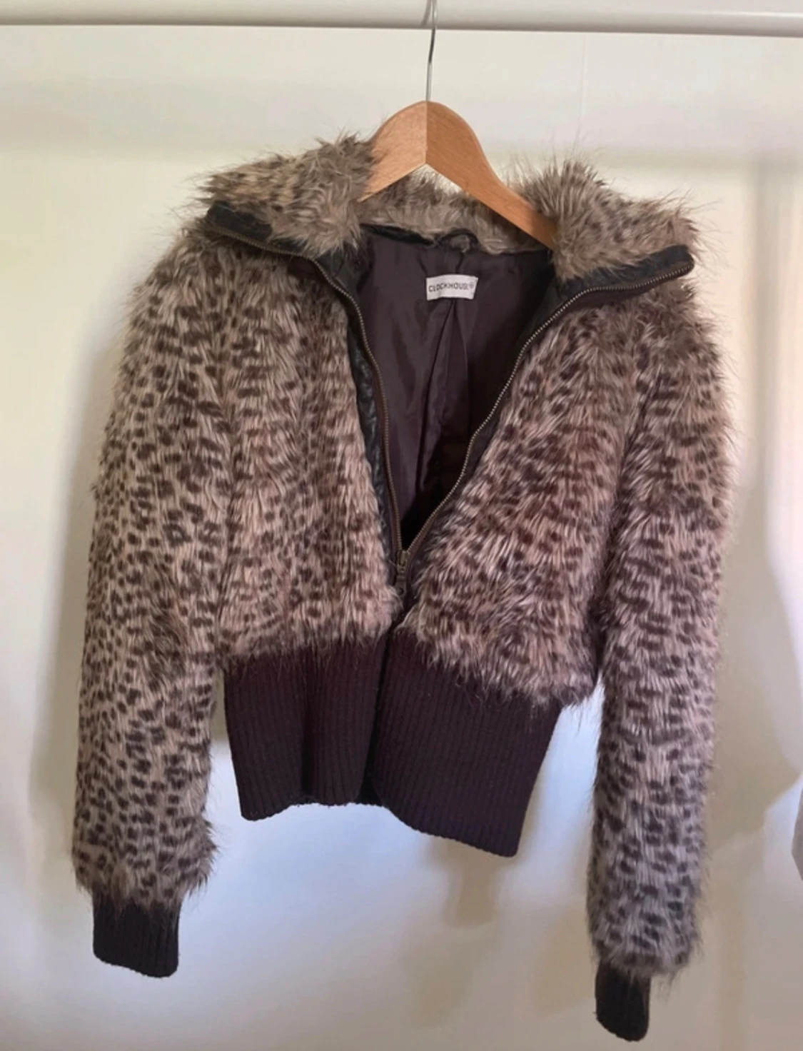 Leopardmönstrad pälsjacka  - 1