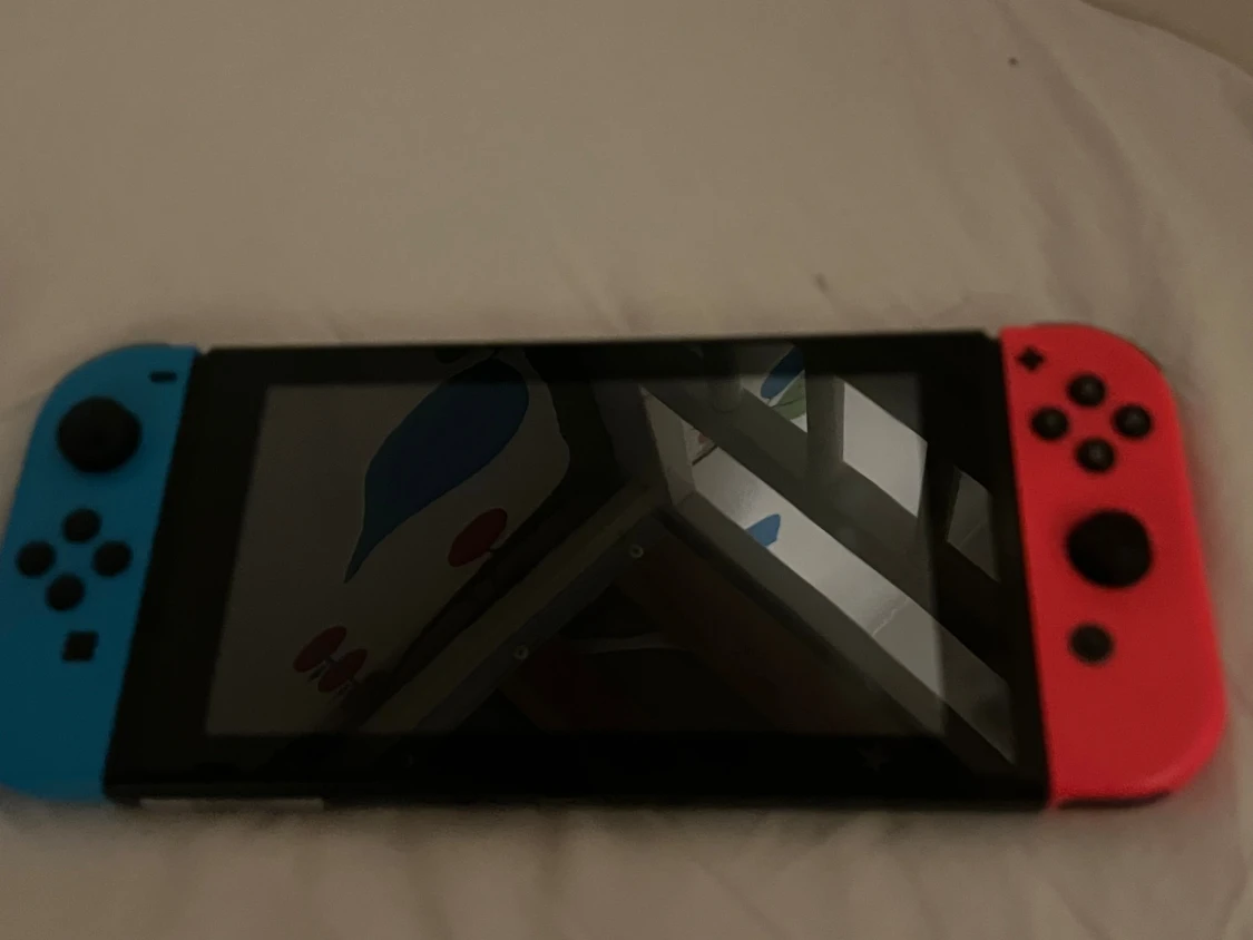 Nintendo Switch med spel och tillbehör - 4