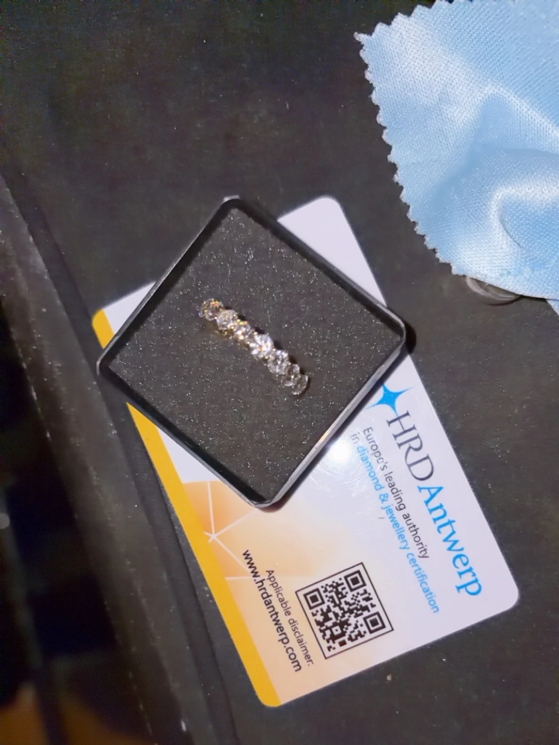 Diamantring i 14K guld från HRD Antwerp - 2