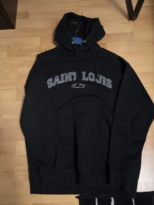 Saint louis hoodie - Fin fräsch och bra för vintern 