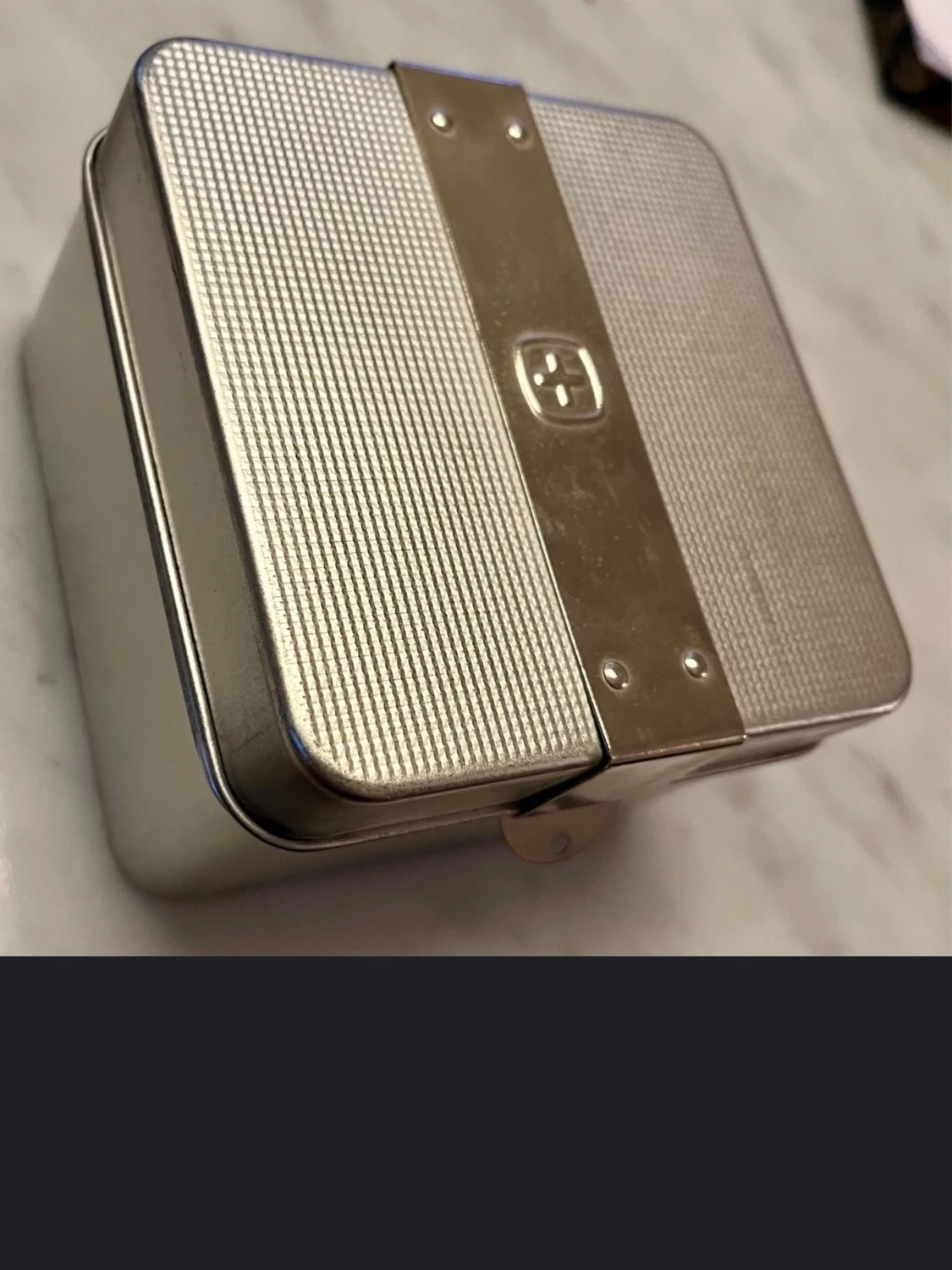 Wenger Swiss Military med schweizisk armékniv  - 3