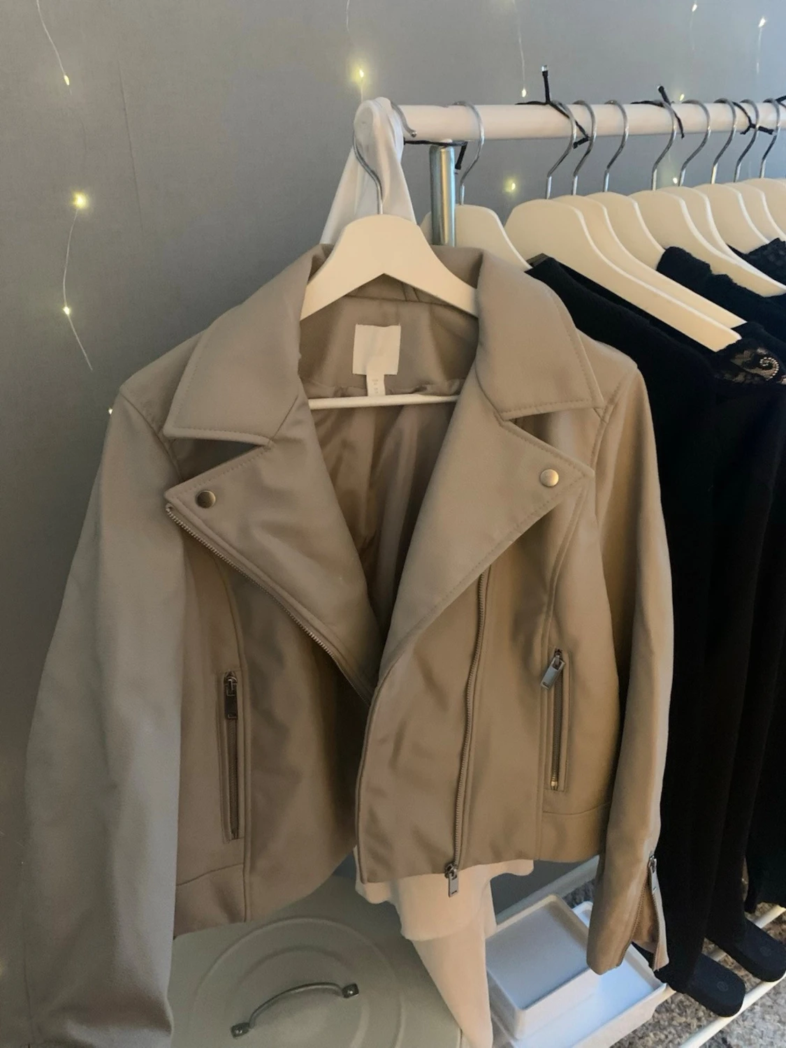 Beige skinnjacka - 2