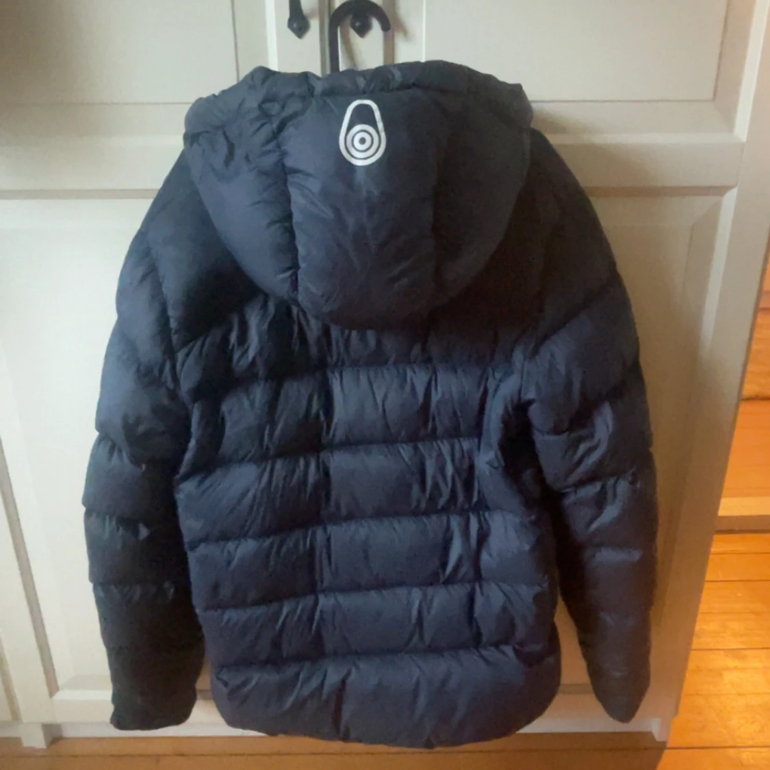 Mörkblå dunjacka från Sail Racing storlek S - 2