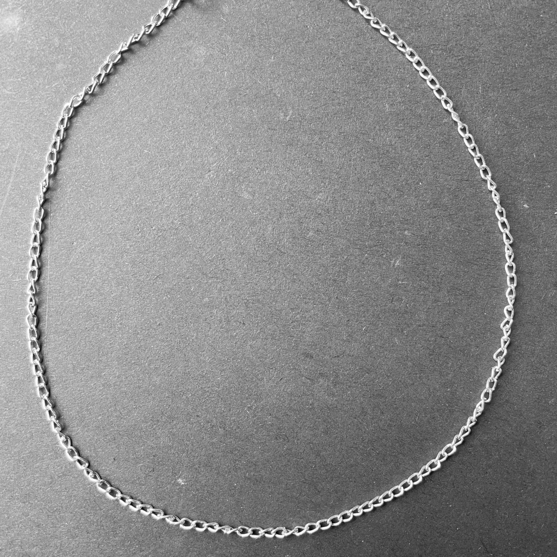 By prisförslag- Tunn guldfärgad/silver kedja armband valfri längd - 1