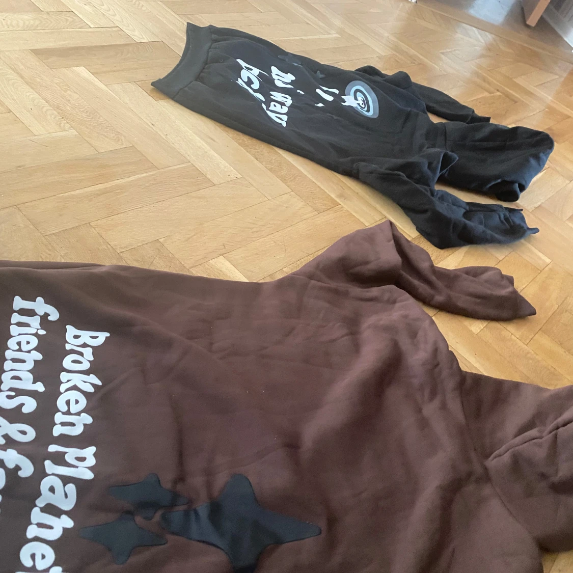 Brun Broken Planet  - 2