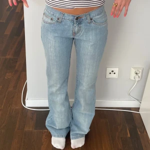 Bootcut jeans  - Bootcut jeans midjemått: 38x2cm 