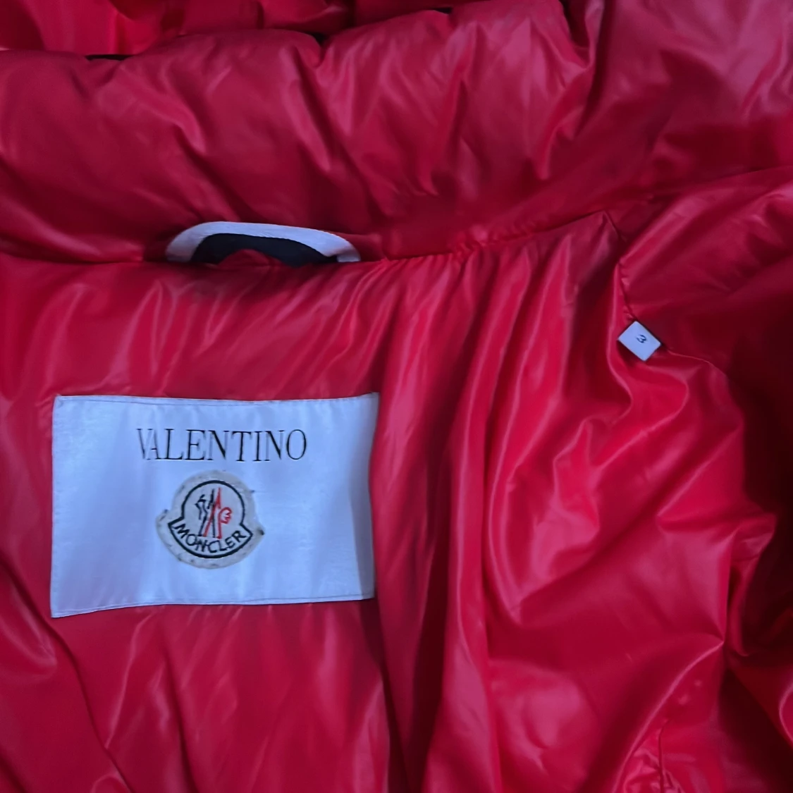 Svart dunjacka Moncler x Valentino - 1