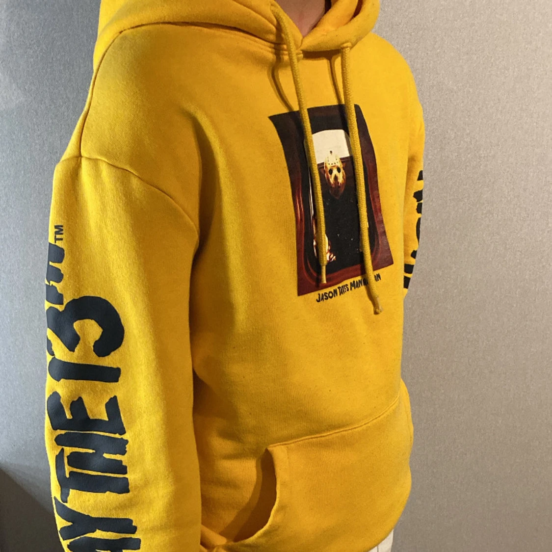 Gul Friday the 13th hoodie Divided S