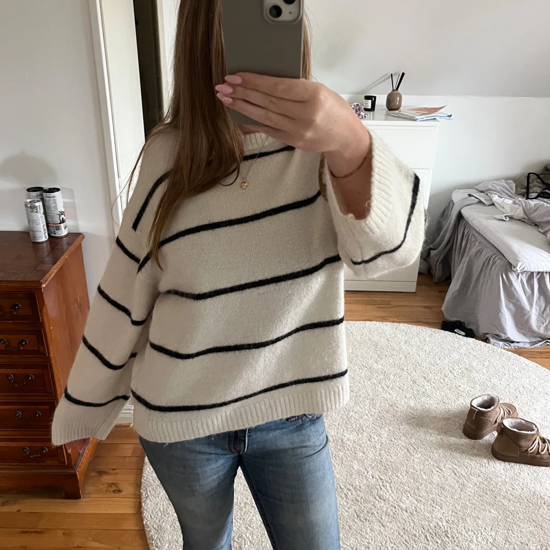 Vit randig stickad tröja - 1