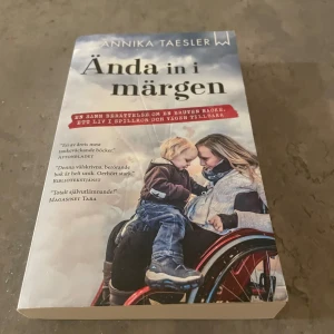 Ända in i märgen - En gripande och unik självbiografi om att överleva en livsomvälvande olycka, att hitta styrka och glädje trots motgångar. Boken blandar allvar, hopp och oväntad humor, och passar dig som vill läsa om verkliga livsöden och inspireras av mod och självinsikt.