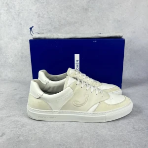 Jacob Cohën dreamer sneaker - – Condition: 9/10  – What is included:  Box & dustbag  – Retail price: 7000 + SEK