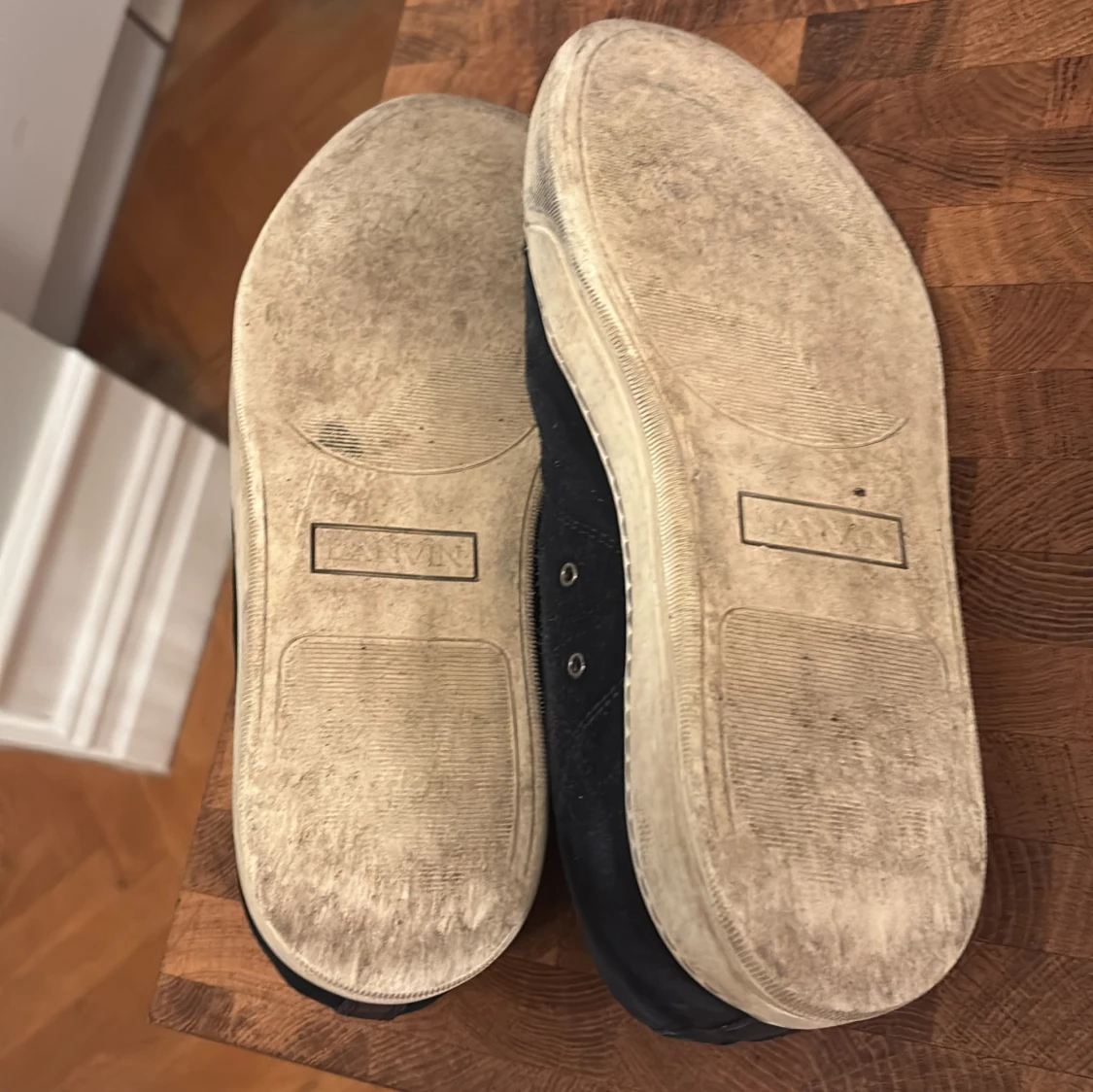 Svarta sneakers från Lanvin mocka/lack - 4