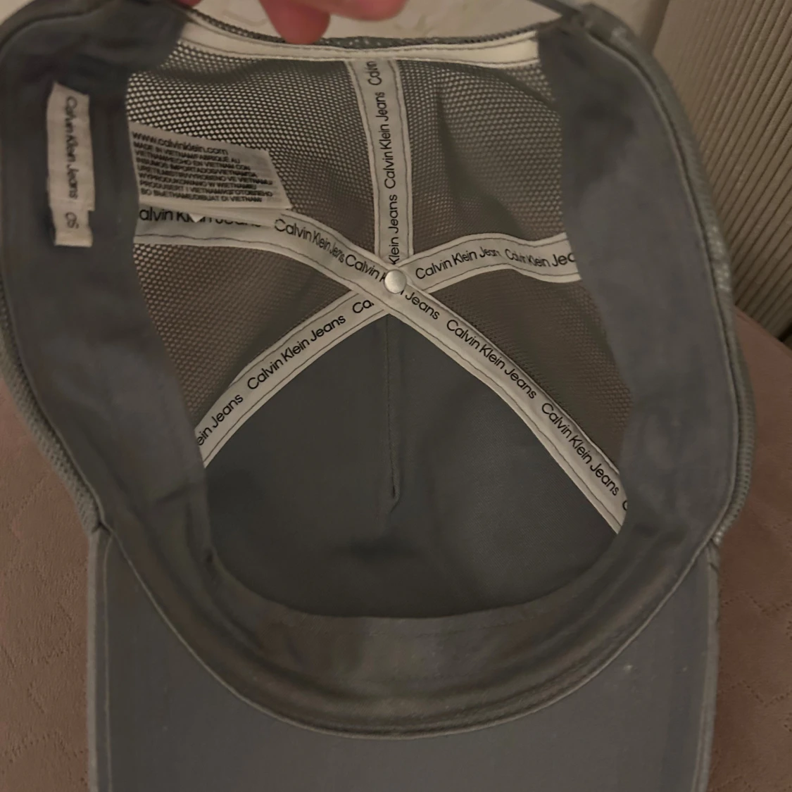 Grå keps från Calvin Klein Jeans - 1