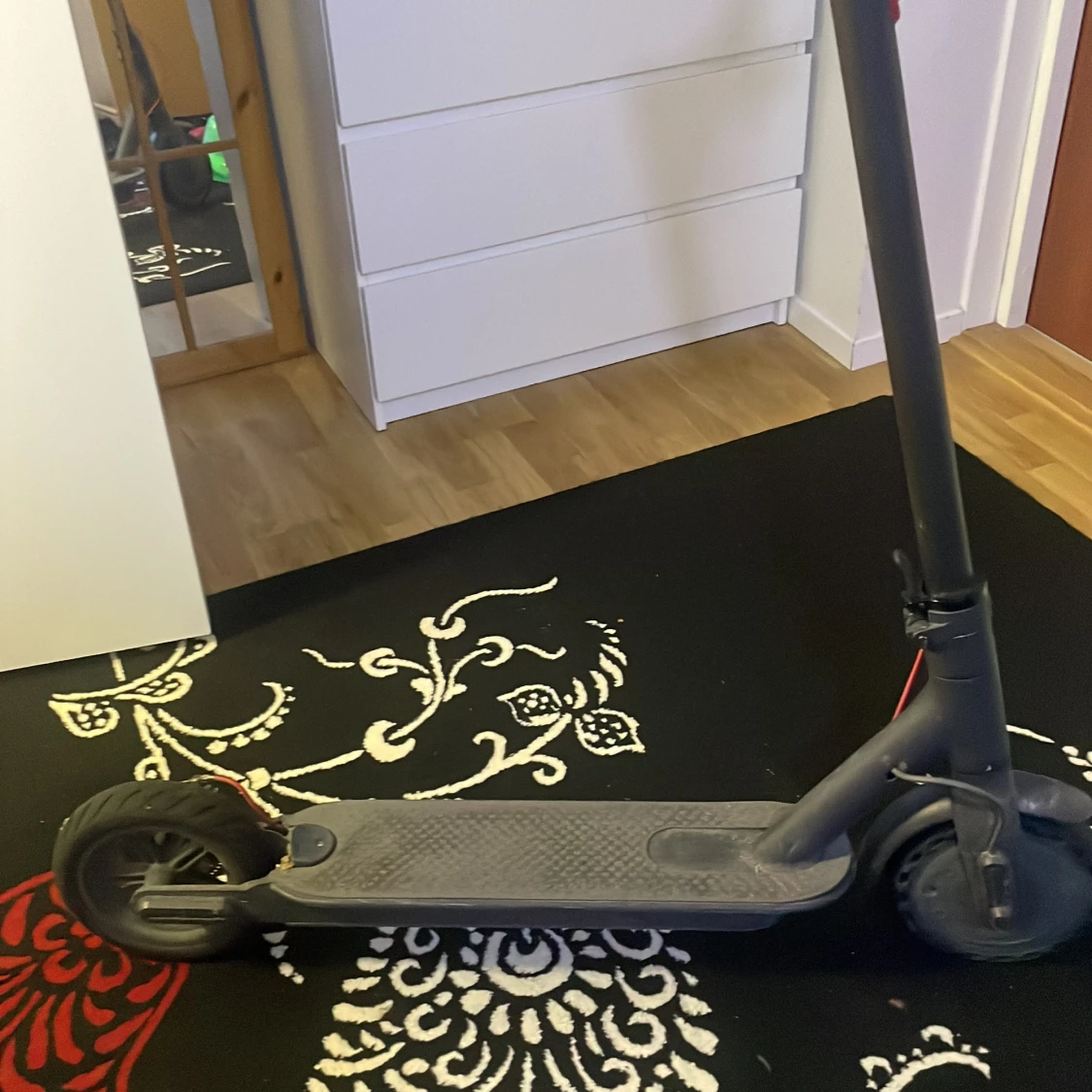 Xiaomi Mi Electric Scooter - 4