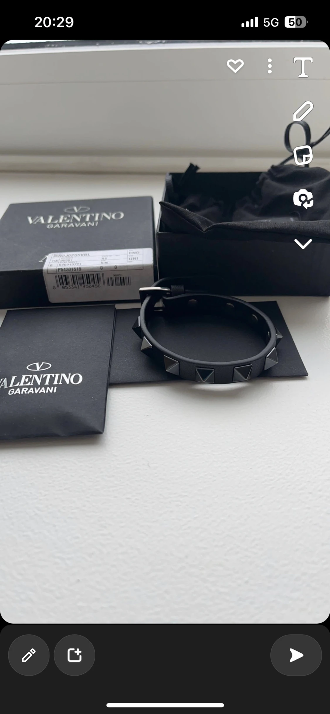 Svart valentino armband - 1