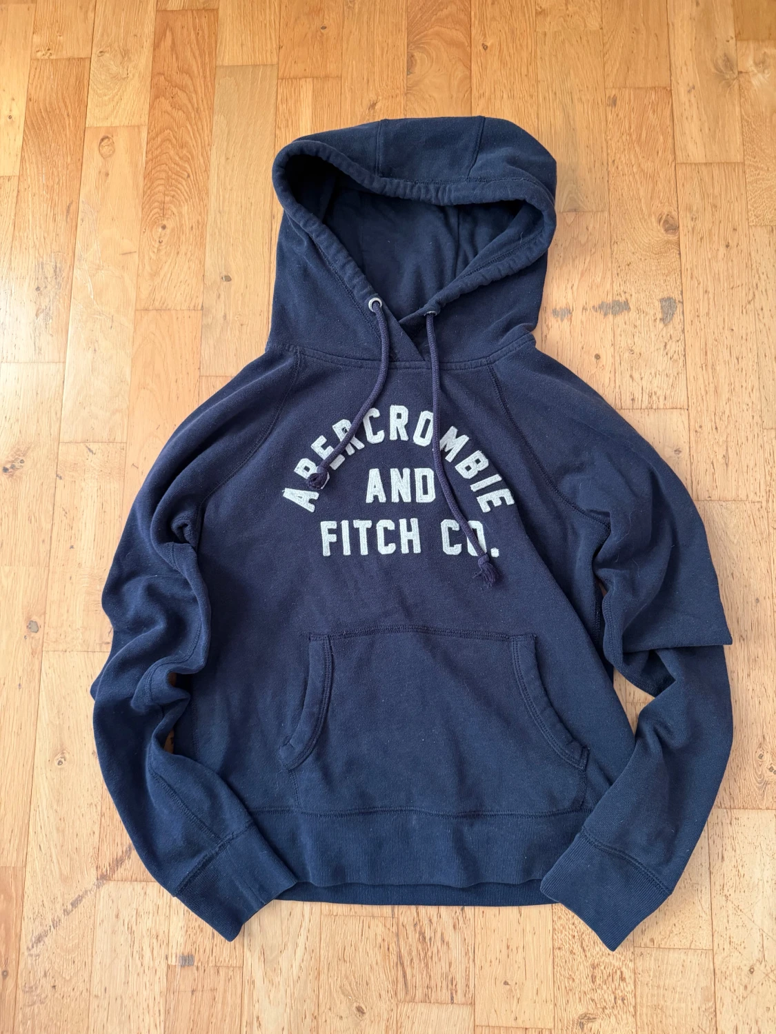 Mörkblå hoodie Abercrombie & Fitch XS dam