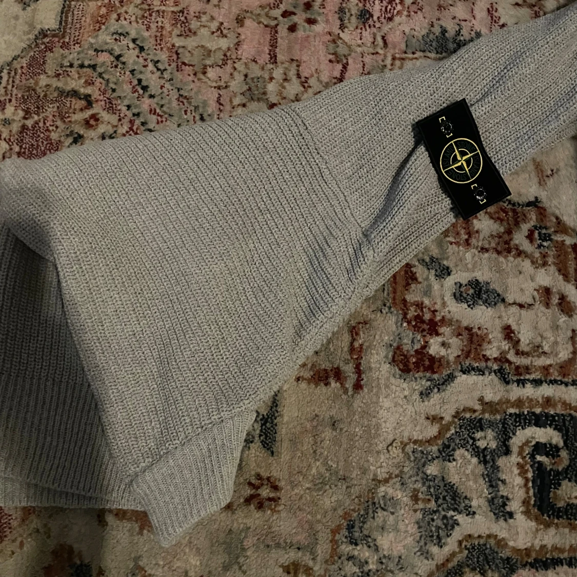 Grå stickad kofta från Stone Island - 3