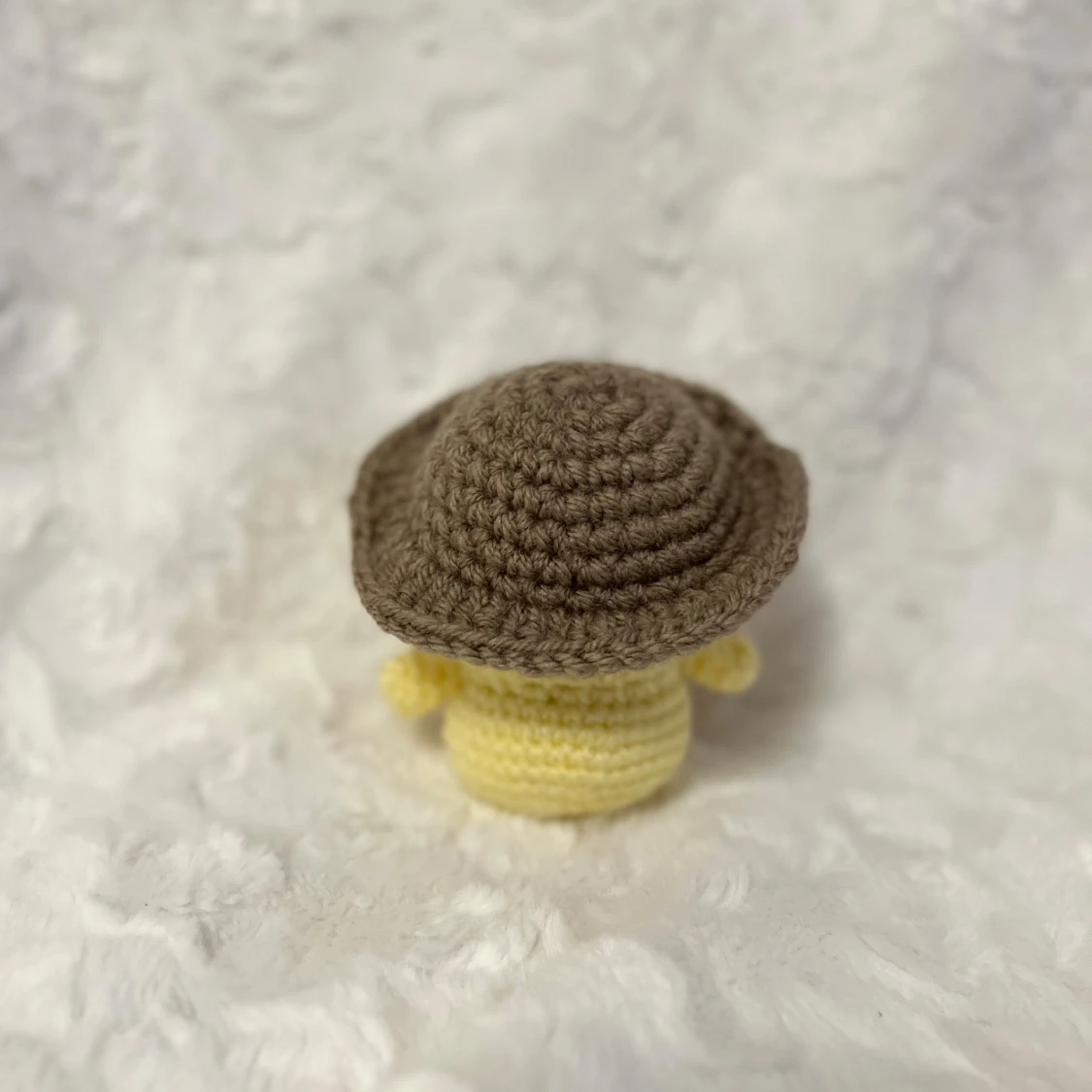 Virkad anka med hatt - 2