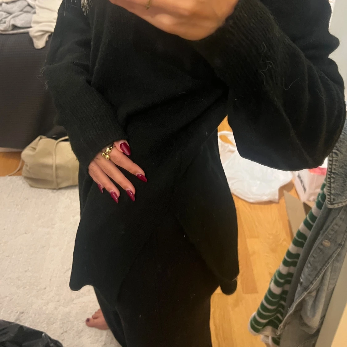 Svart stickad tröja från H&M - 1