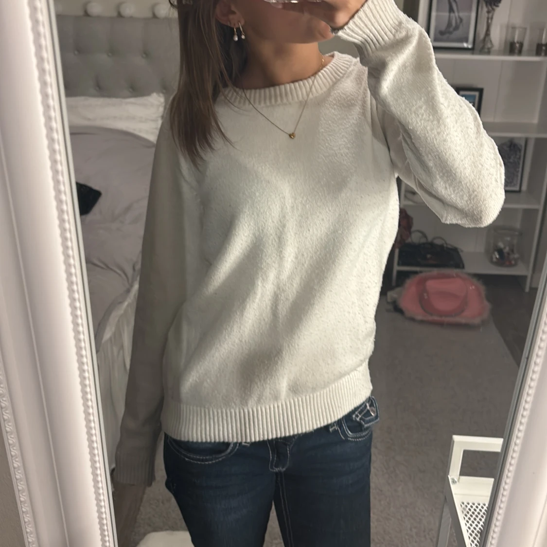 Vit stickad tröja från vila 