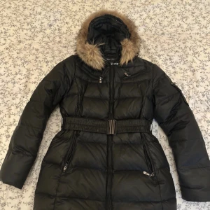 Hollie’s jacka  - Helt ny jocks från Hollie’s 🥰