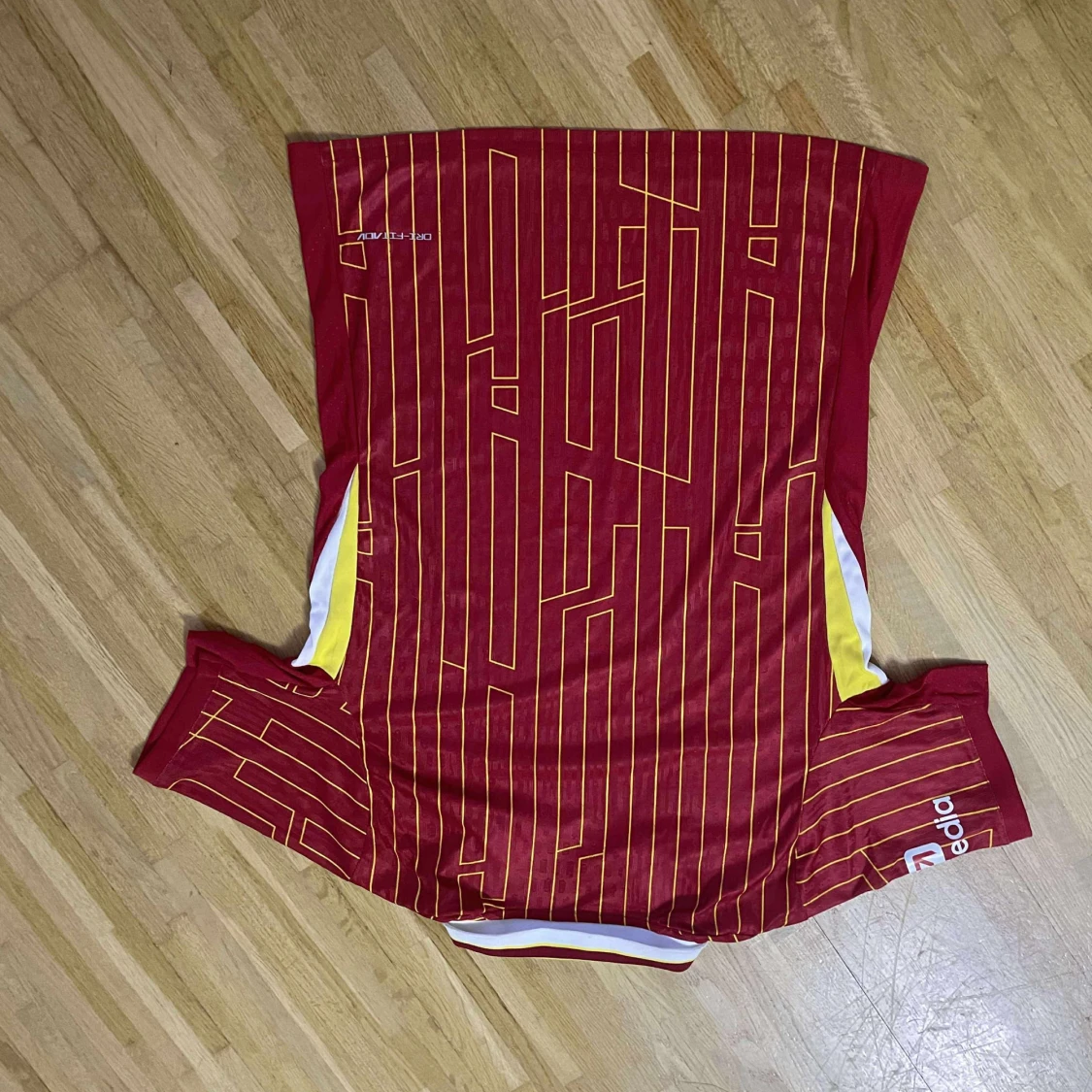 Liverpool FC röd randig fotbollströja - 1