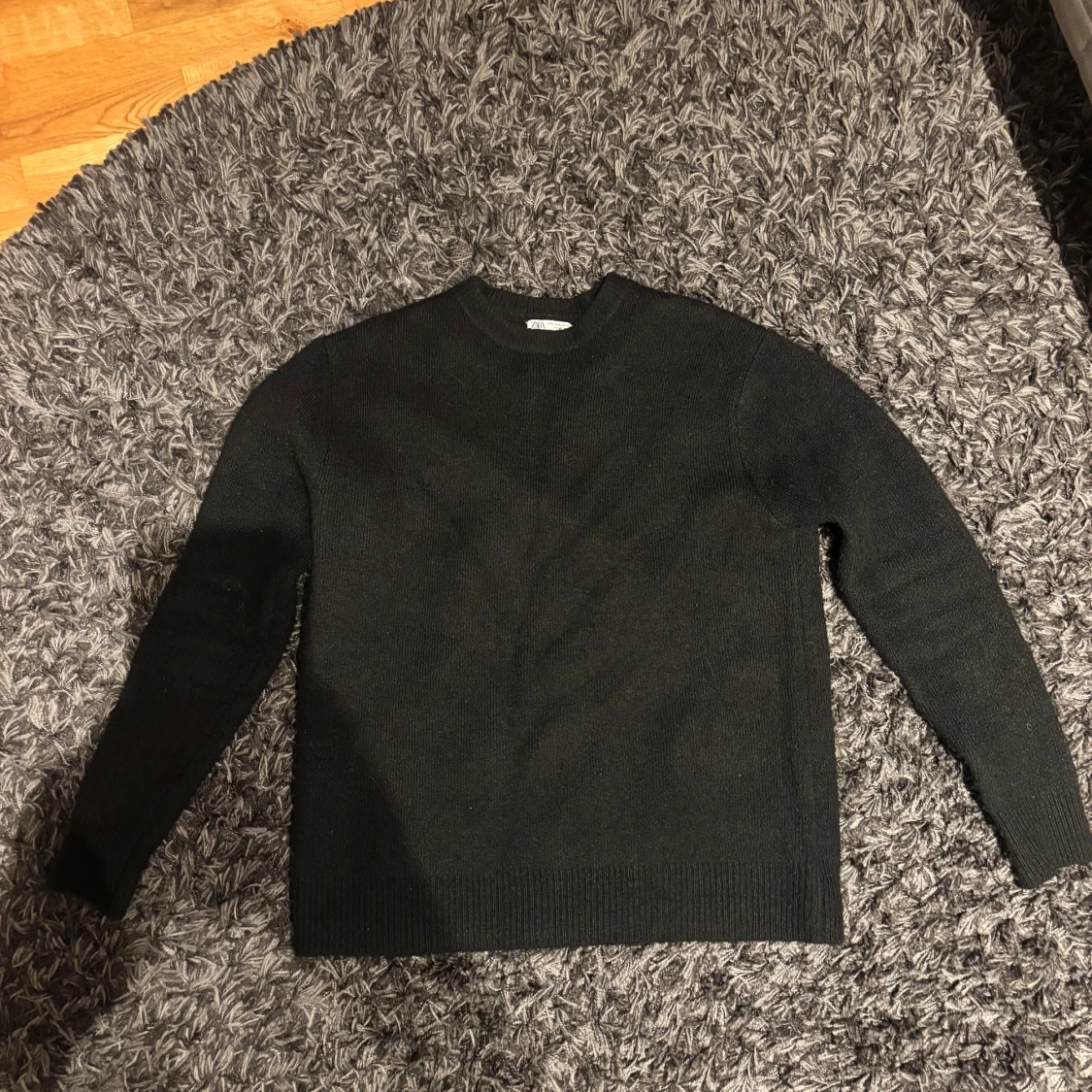 Svart stickad tröja från Zara - 2