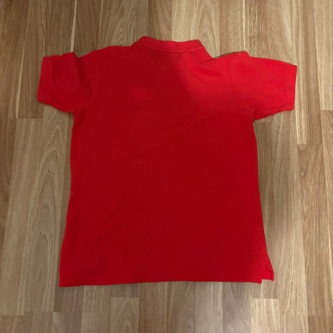 Röd pikétröja från GANT 164 cm  - 3