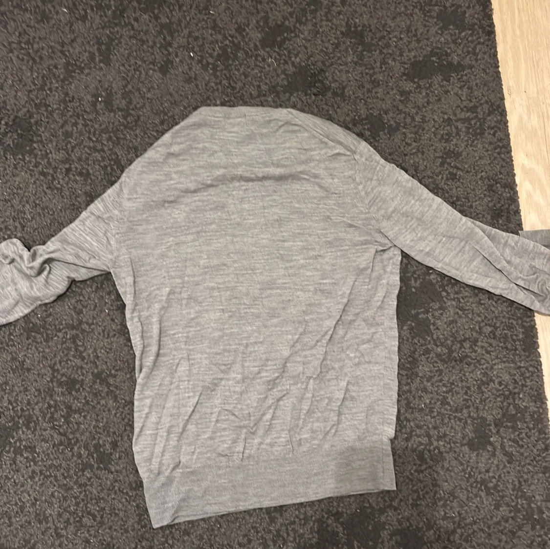 Grå stickad tröja från Uniqlo XS - 2