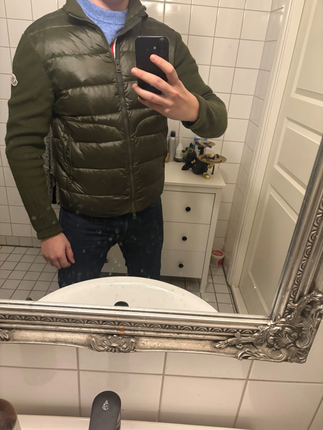 Grön Moncler pufferjacka med stickade ärmar - 4