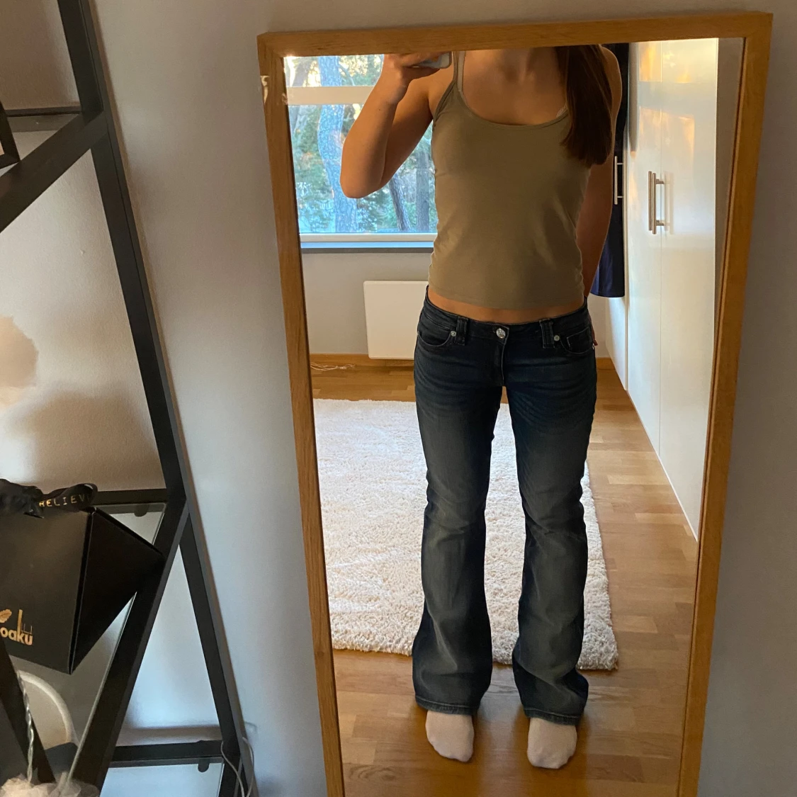 Mörkblå låg midja de jeans - 3