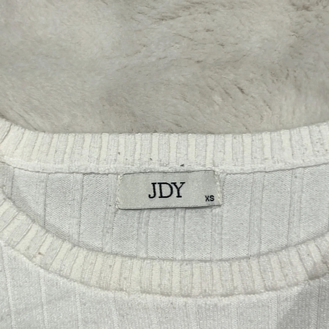 Vit ribbad långärmad tröja - 4