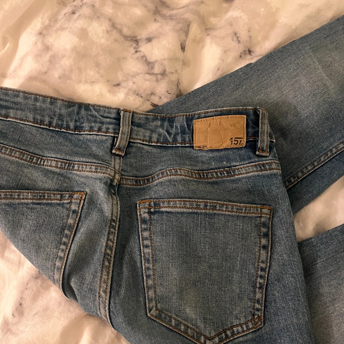 Blå bootcut jeans från 157 - 3