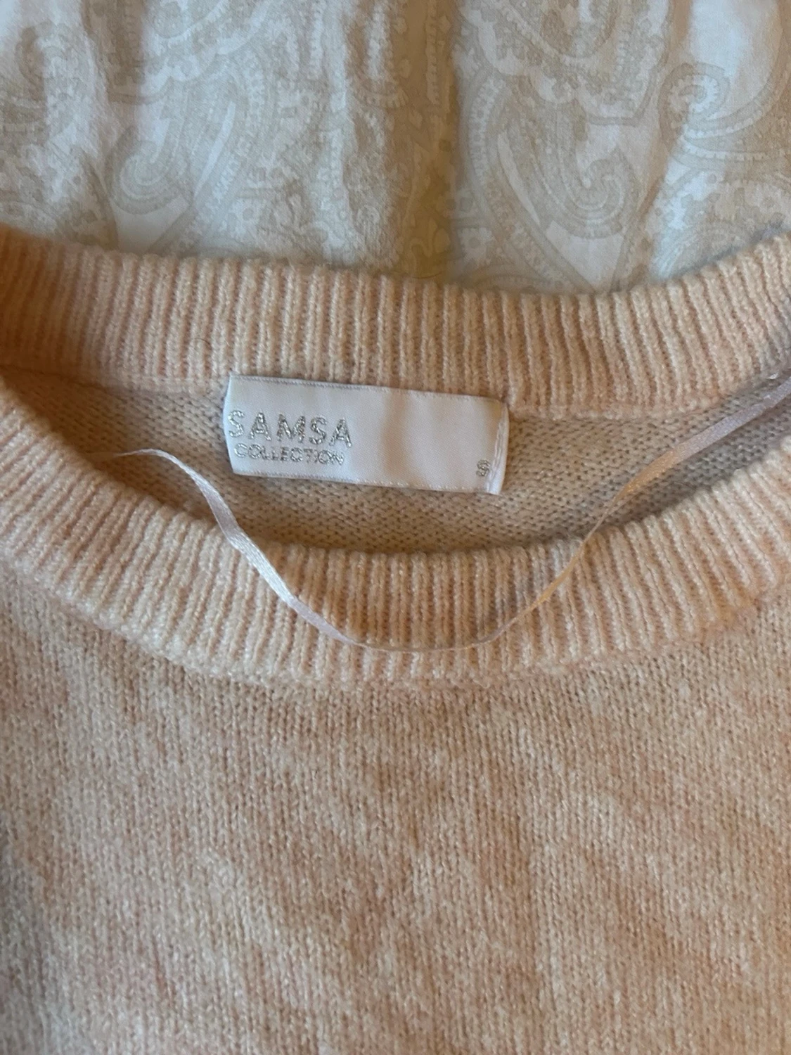 Beige stickad tröja från Samsa - 2