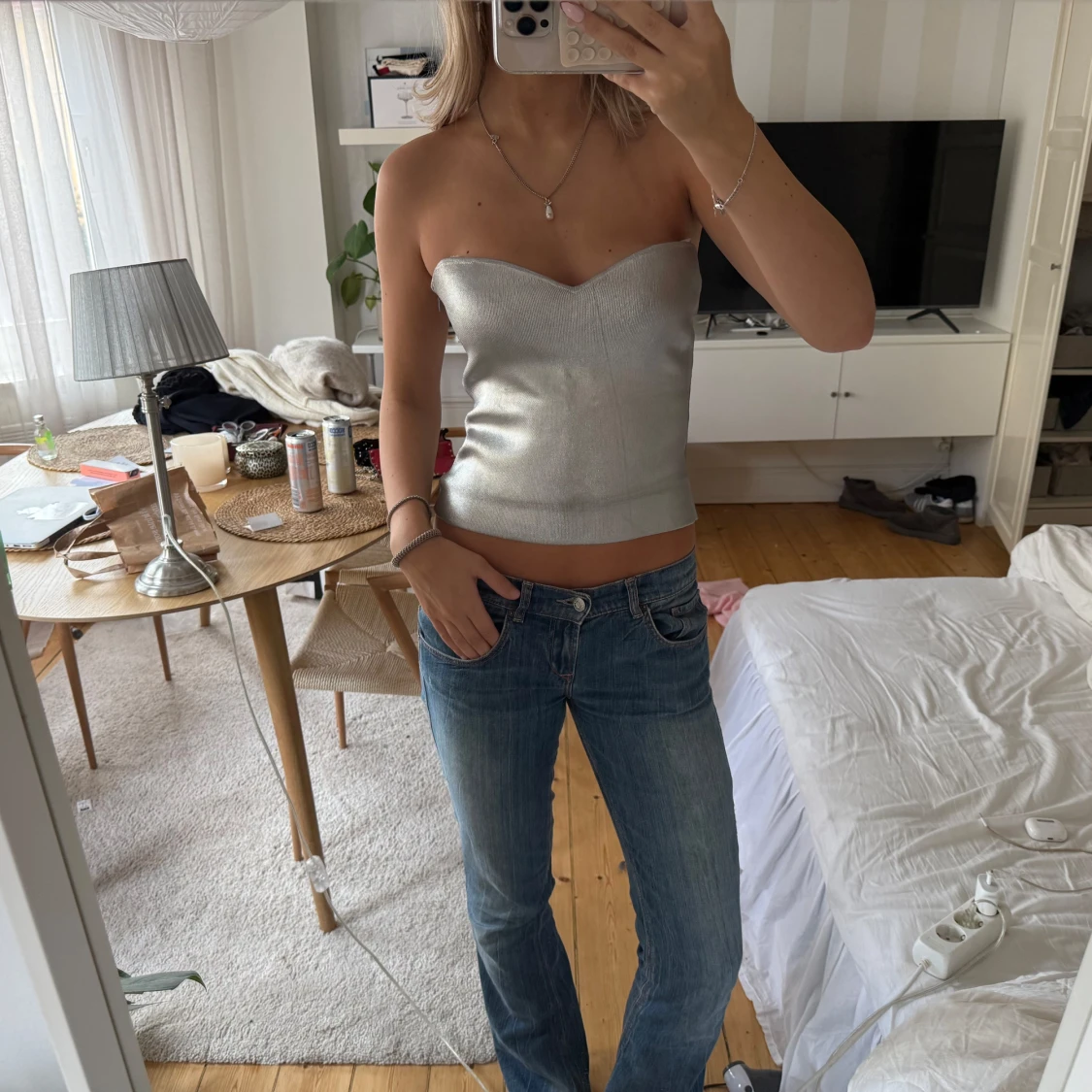 Silvrig axelbandslös tubtopp - 2