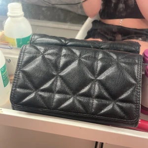 Handväska utan band  - Mkt fin vanlig stolek 