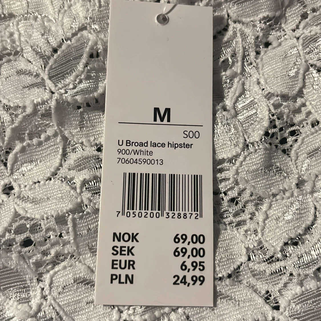 Vita spets-hipsters i blommig design - 2