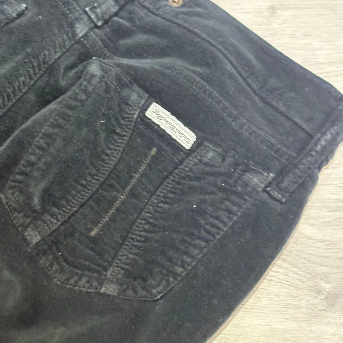 Svarta byxor från Fornarina - 2