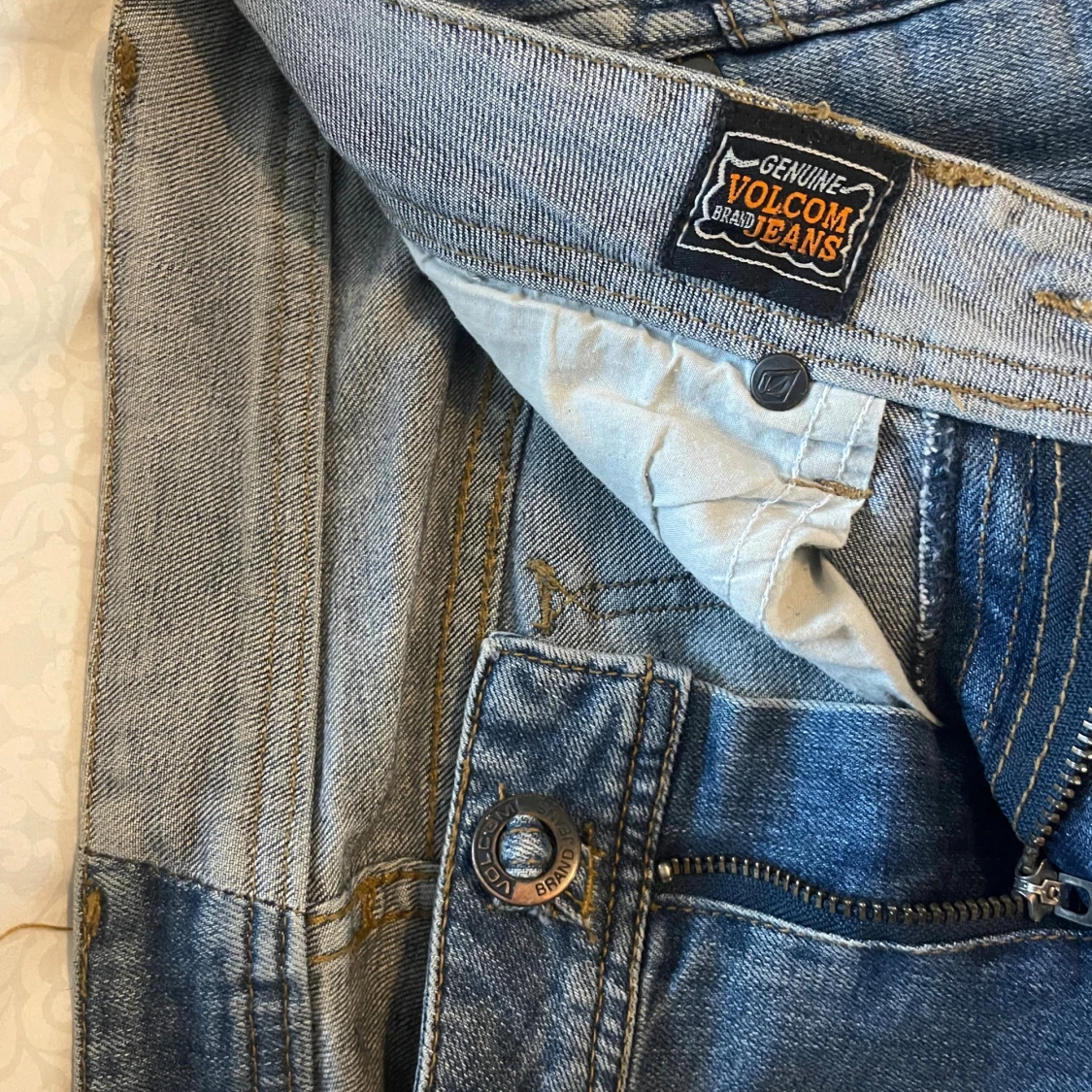 Volcom lågmidjade blå jeans - 3