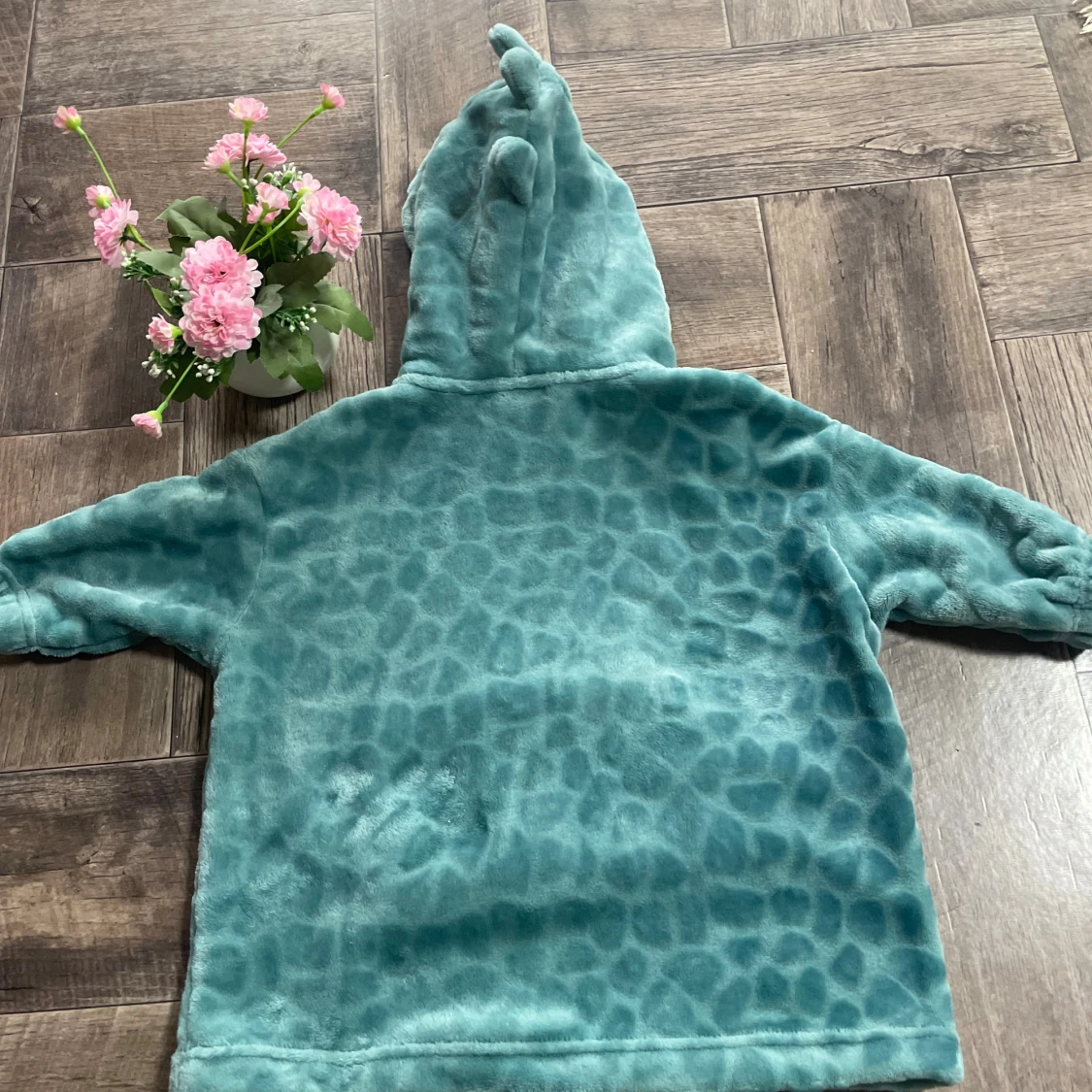 Turkos fleece hoodie med djurdetaljer - 1