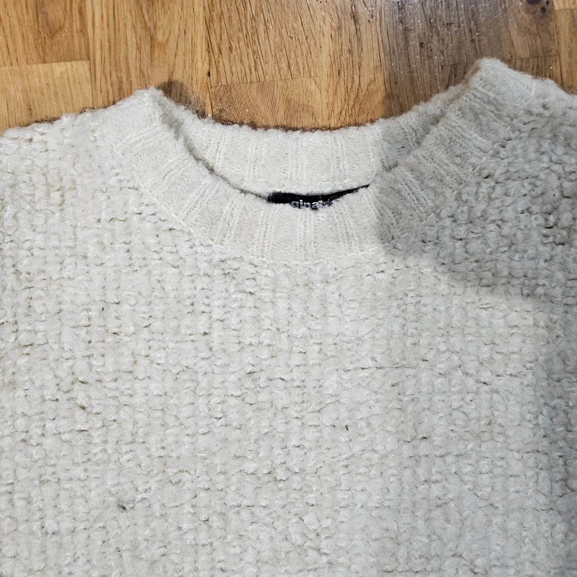 Stickad teddy tröja - gina tricot  - 3