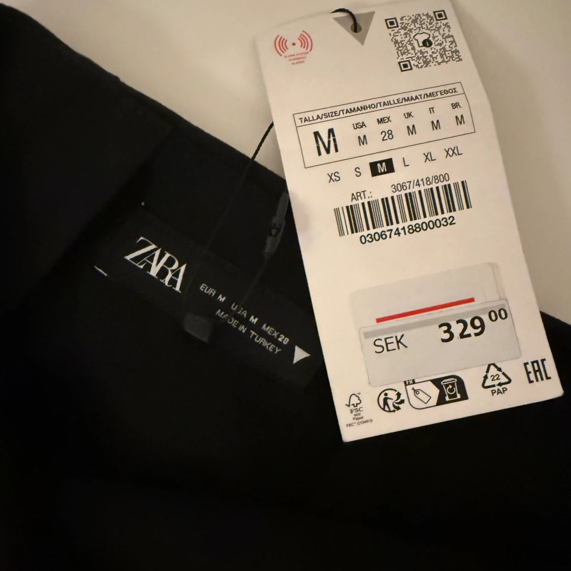 Svart kjol från Zara - 1