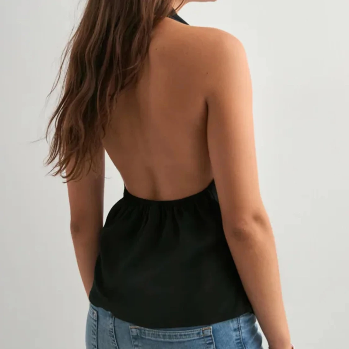 Svart halterneck topp  - 3