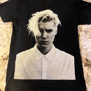 Justin Bieber T-shirt - Tshirt