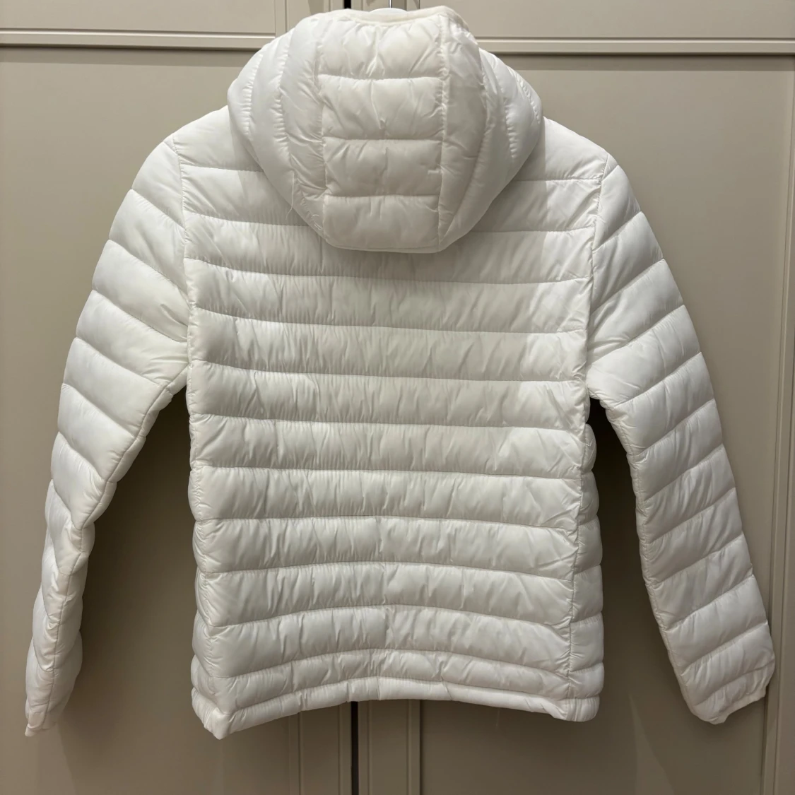 Vit pufferjacka från Pull&Bear - 2