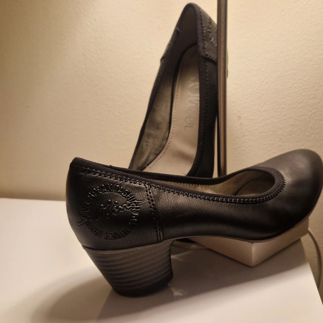 Äkta vintage S. Oliver skinn skor  - 3